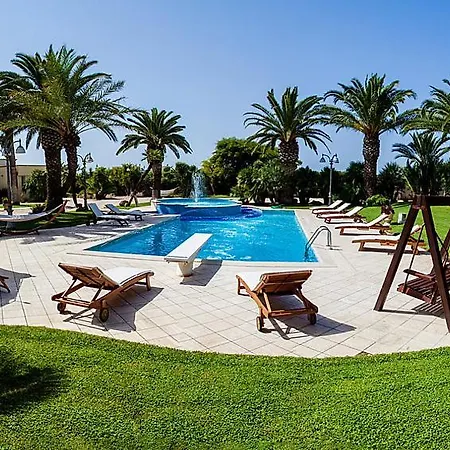 Sleeps 9 Pool Air Con Wifi Ferienhaus *