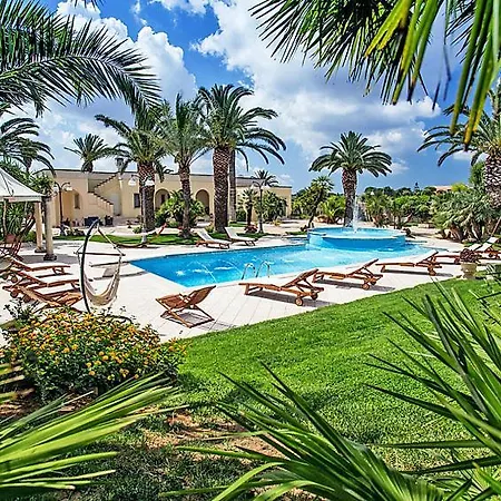 Sleeps 9 Pool Air Con Wifi *