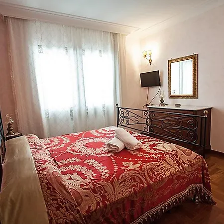 Ferienhaus Sleeps 9 Pool Air Con Wifi *